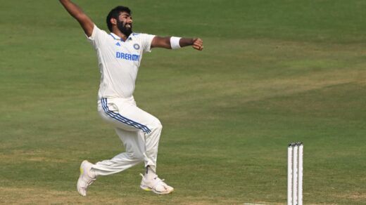 Types of Bowling in Cricket