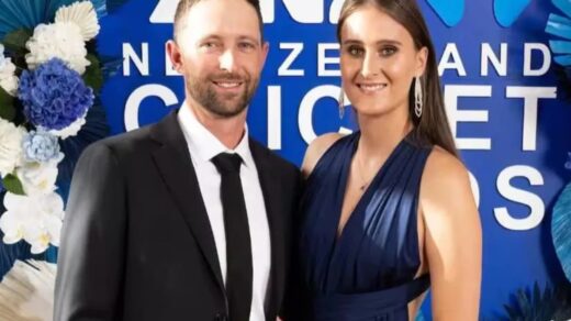 kim watson devon conway wife